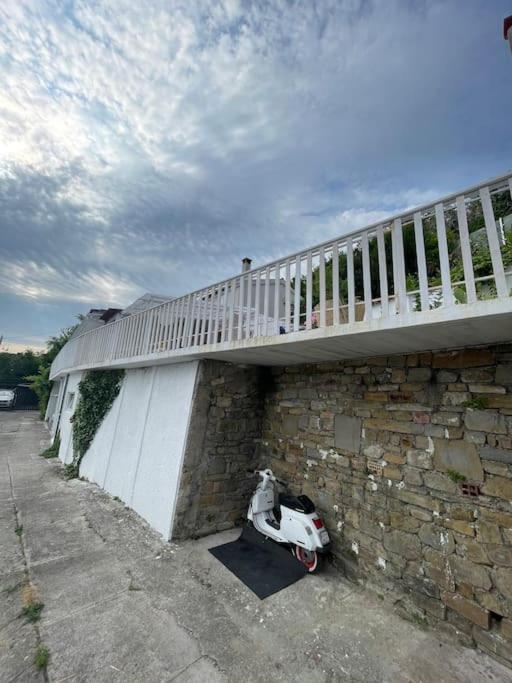 Sunrise Seaview Apartment Fiesa Piran Exterior photo