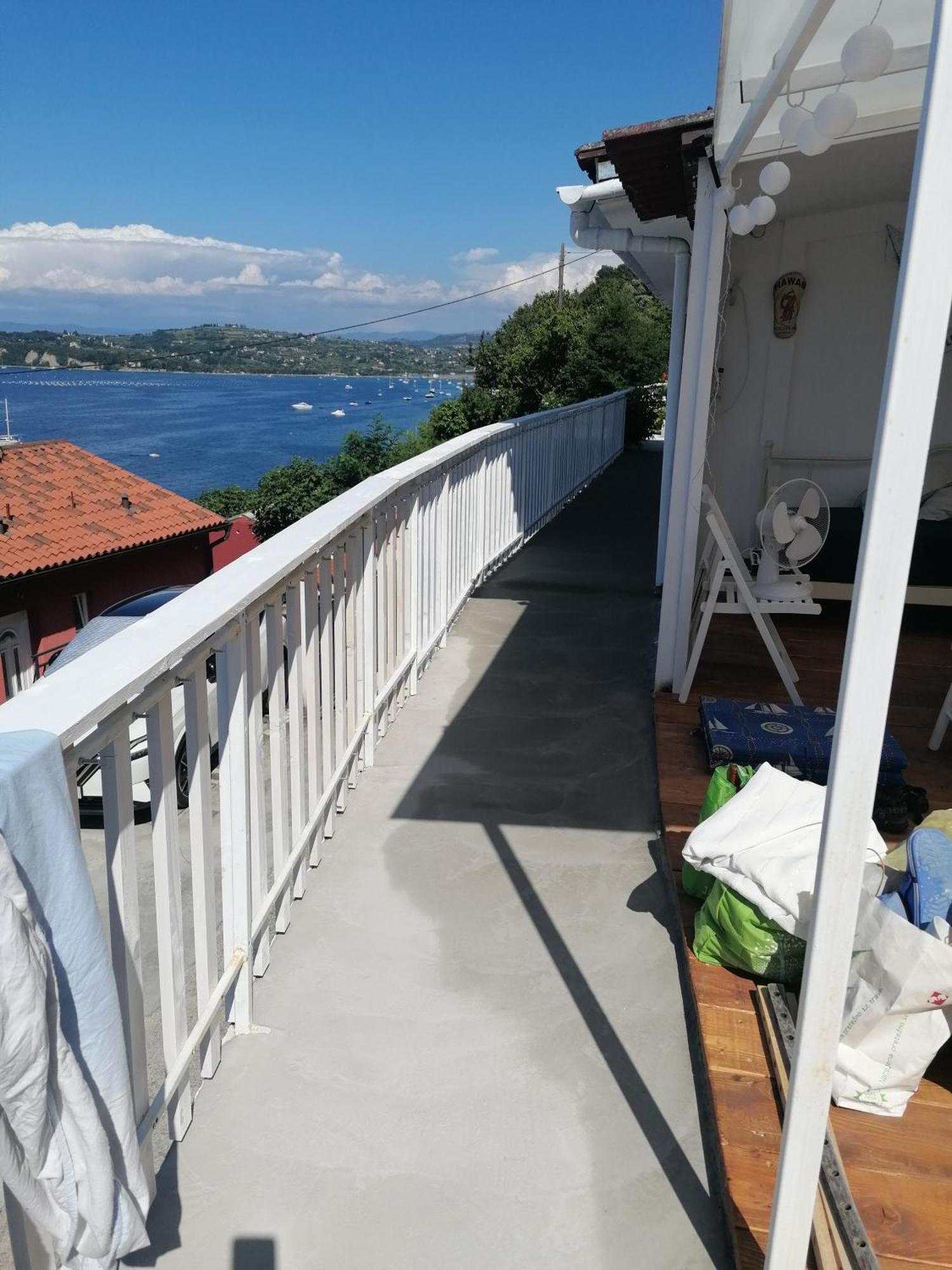 Sunrise Seaview Apartment Fiesa Piran Exterior photo